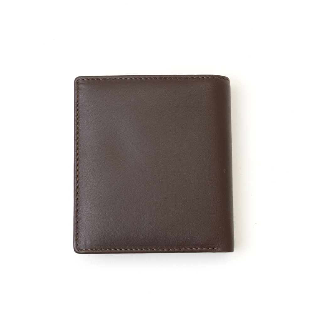 本革財布 カードポケット充実、IC定期を入れるのに便利な、BOOK型フリーポケット付きタイプ